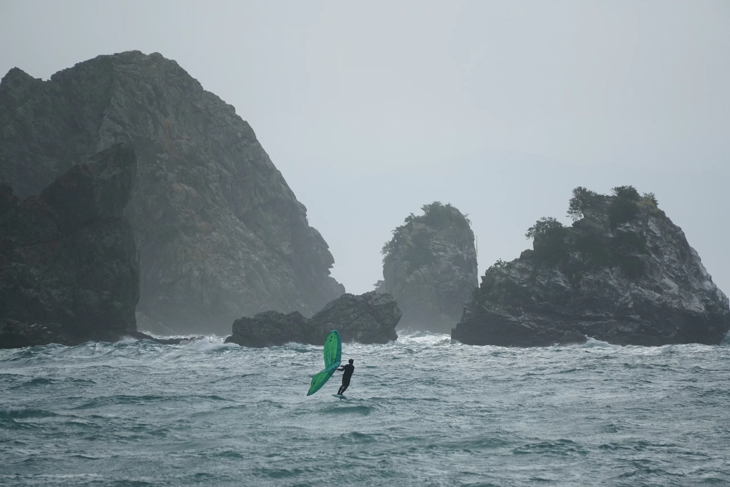_DSC1201 Nelson Wing Foiling Spot Guide